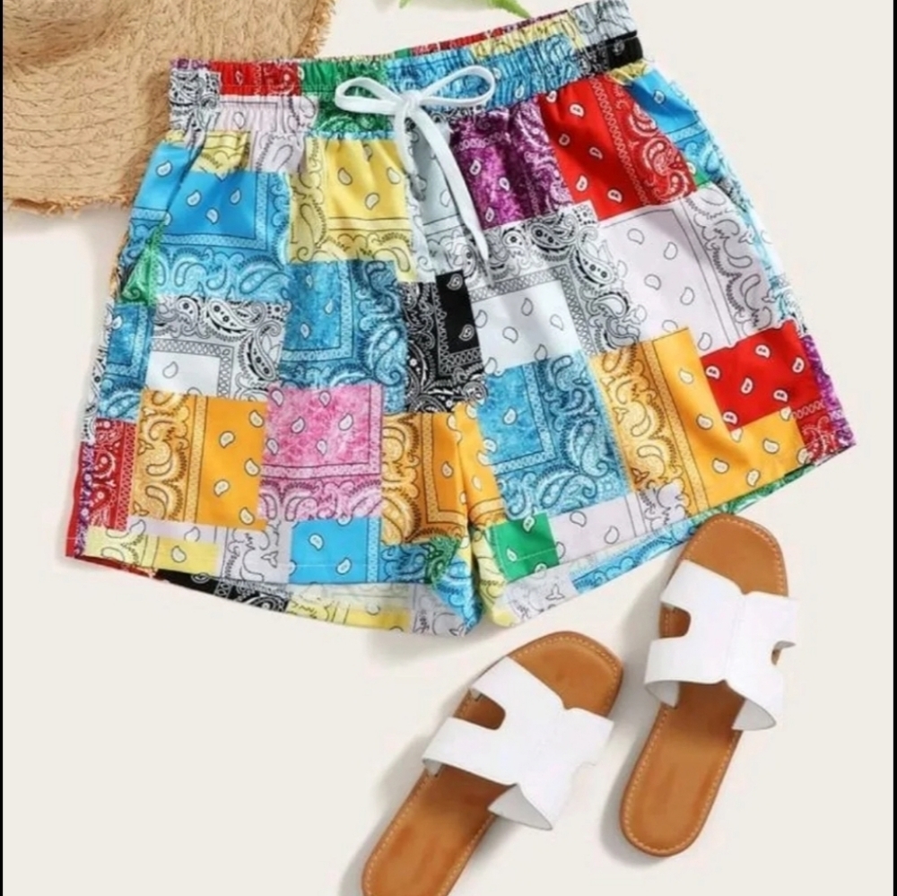 Plus Paisley Shorts